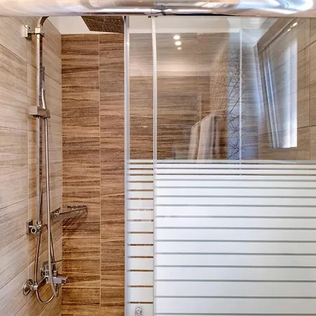 Goudis Emily Βίλα